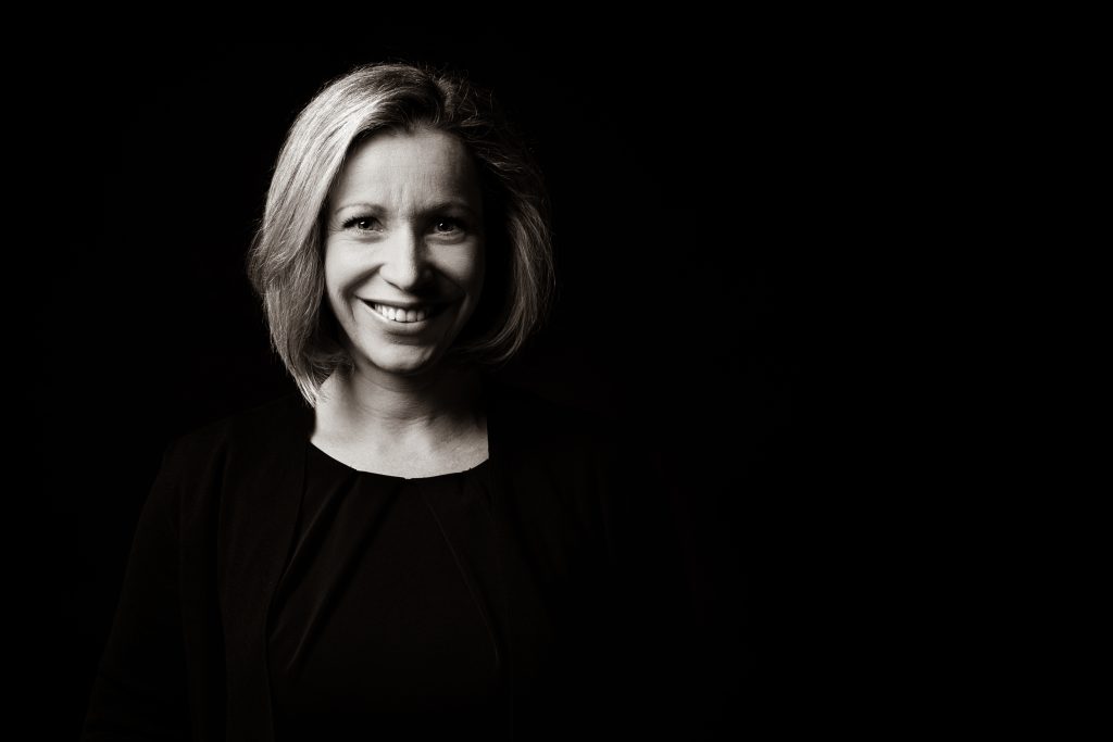 JG9A8322-Bearbeitet Birgit Bruckner - Angewandte Finanzpsychologie